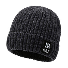 Load image into Gallery viewer, Men&#39;s winter fleece knitted hat chenille wool skcap thickened warm pullover cap
